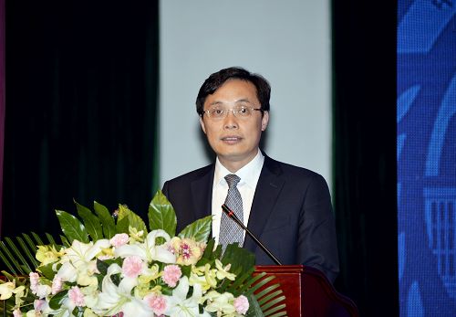 联盟主席黄璐琦院士致辞