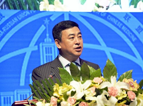 中方执行主席、黑龙江中医药大学校长孙忠人致辞