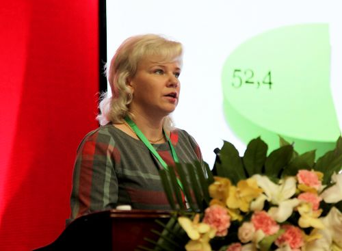 阿穆尔国立医科大学Professor Romantsova E.B作学术报告