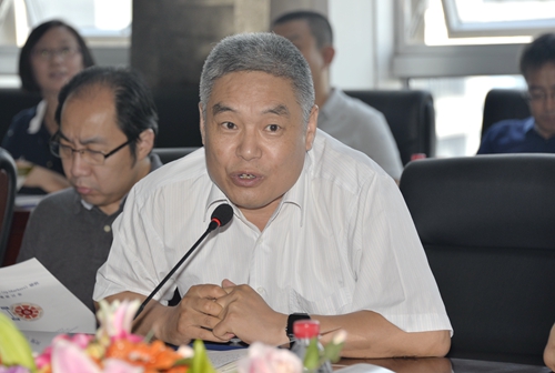 中草药杂志社社长陈常青致辞