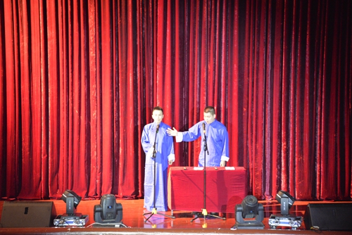 相声《对对联》