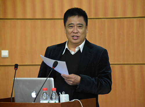 副校长王喜军教授主持讲座