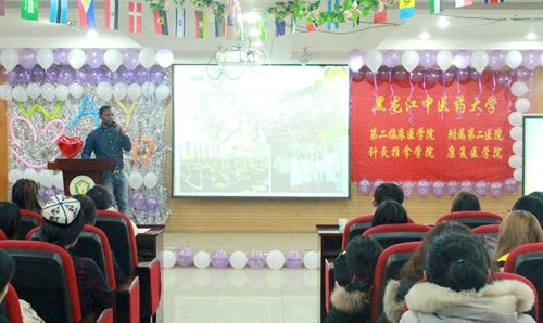 莫桑比克留学生安德雷讲述南非青年人的学习和生活
