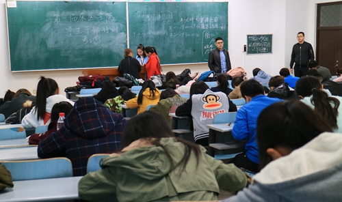 培训结束后,学院对学生干部的学习情况进行考核